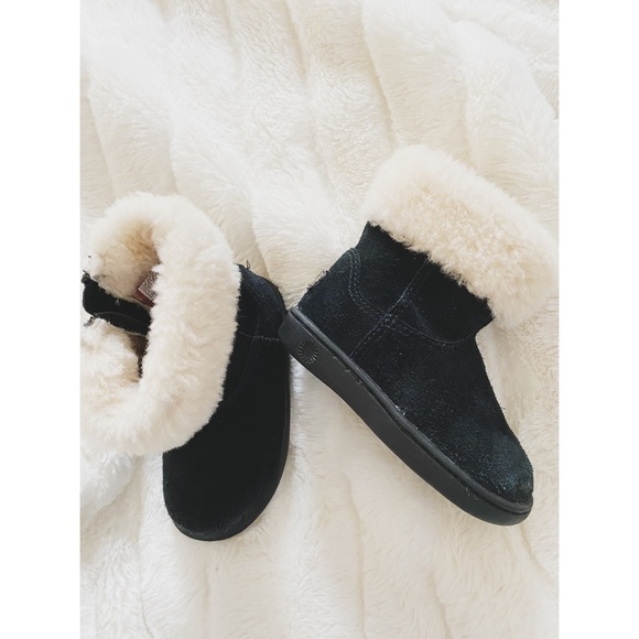 UGG Other - Toddler UGG Boots
